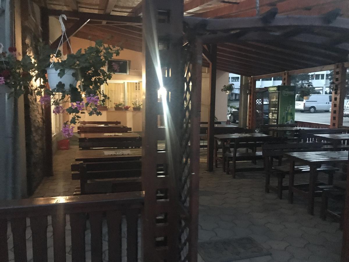 Vila Tanamera Hotel Moneasa Zewnętrze zdjęcie